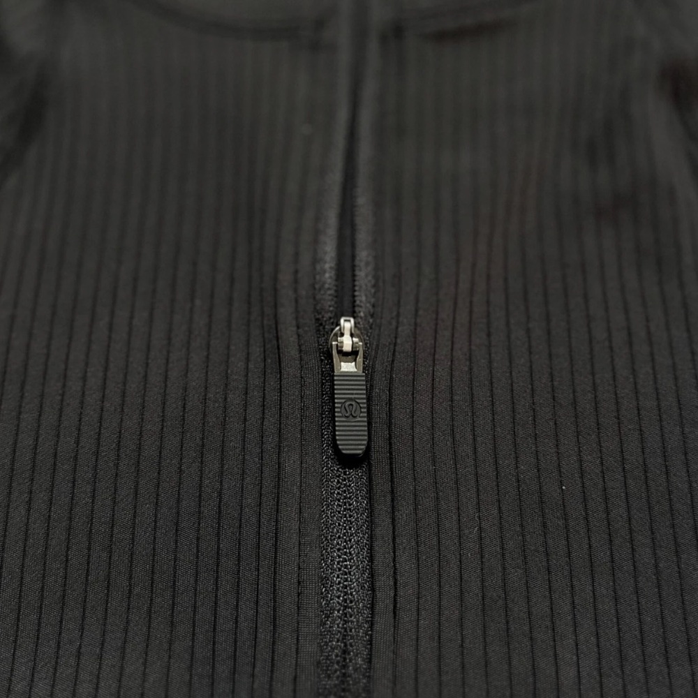 NWT Lululemon It’s Rulu™ Run Ribbed Cropped Half-Zip – Black – Size 4 - Picture 5 of 10